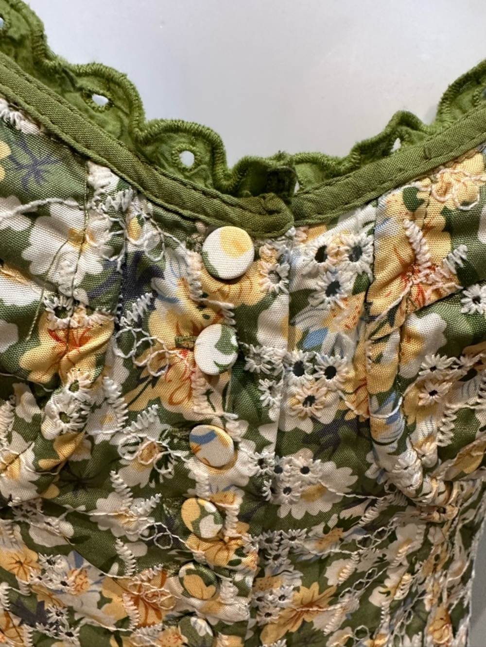 ASTR the Label | Yamila Midi Dress Olive Yellow Floral Eyelet | Medium - Picture 7 of 16